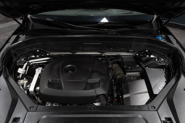 used 2017 Volvo XC90 car, priced at $19,497
