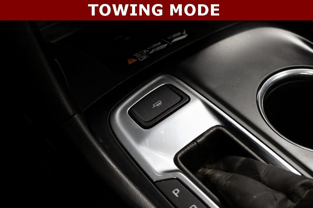 used 2020 Chevrolet Equinox car, priced at $20,577