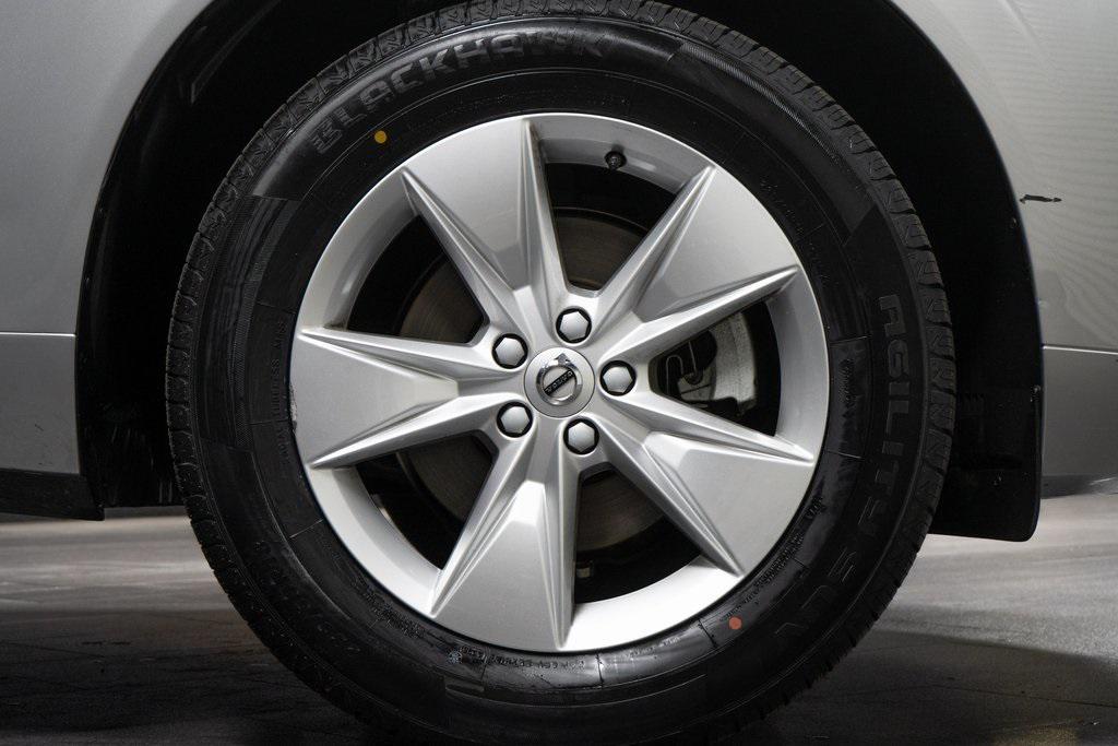 used 2022 Volvo XC60 car, priced at $32,254
