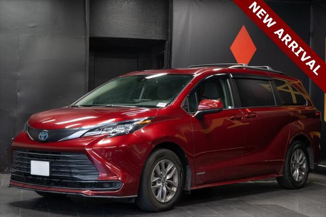 used 2021 Toyota Sienna car, priced at $32,396