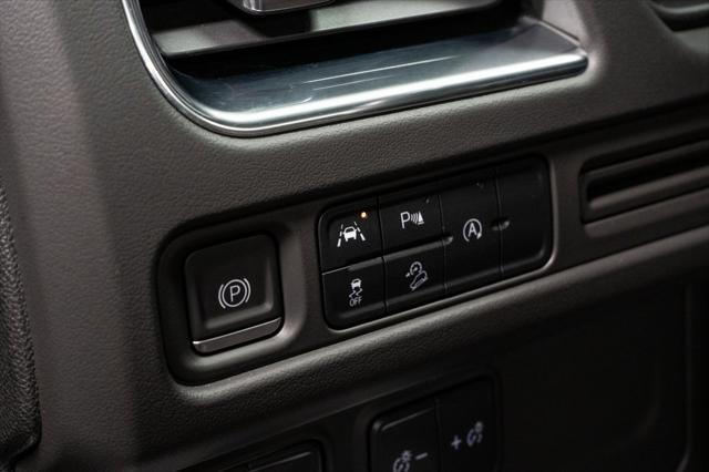 used 2023 GMC Yukon car, priced at $62,597