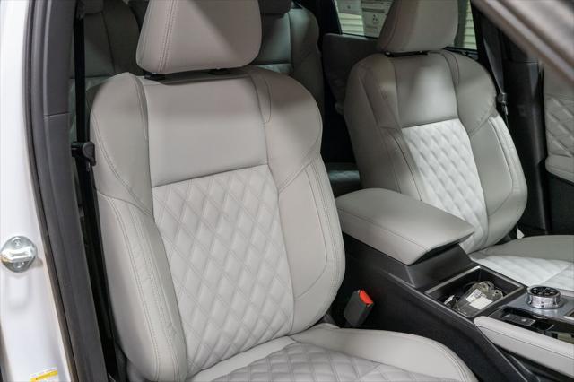 new 2025 Mitsubishi Outlander PHEV car, priced at $49,890