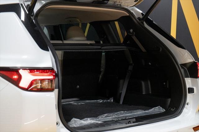 new 2025 Mitsubishi Outlander PHEV car, priced at $49,890