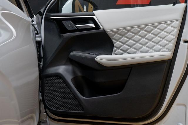 new 2025 Mitsubishi Outlander PHEV car, priced at $49,890