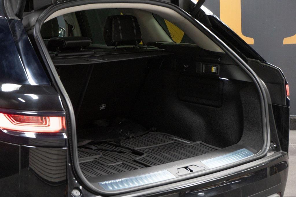 used 2019 Land Rover Range Rover Velar car, priced at $26,282