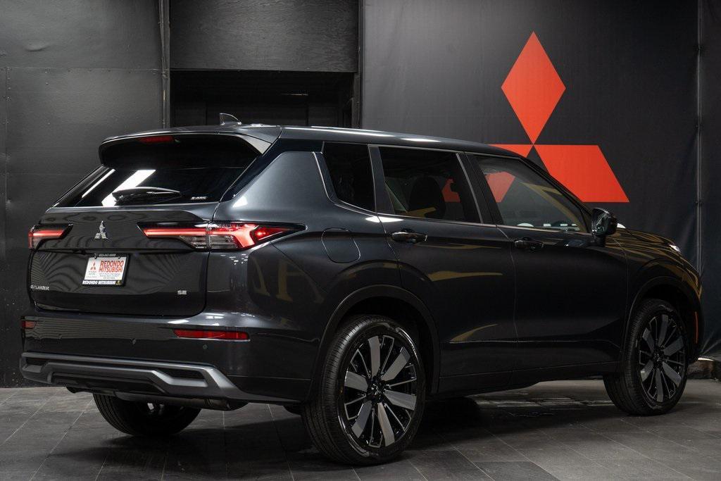 new 2025 Mitsubishi Outlander car, priced at $39,230
