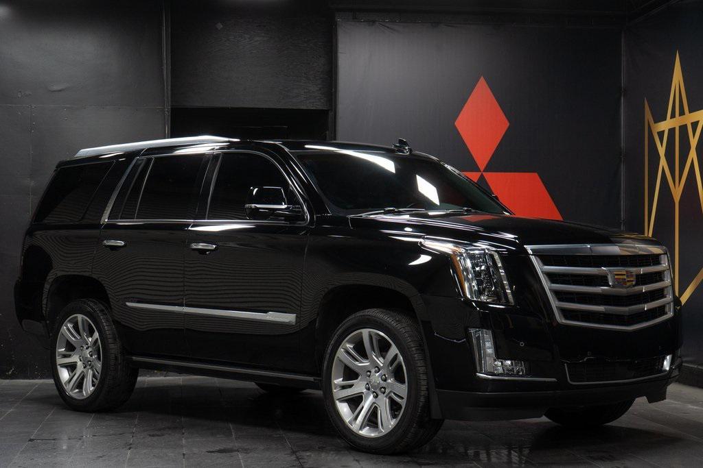used 2016 Cadillac Escalade car, priced at $32,246