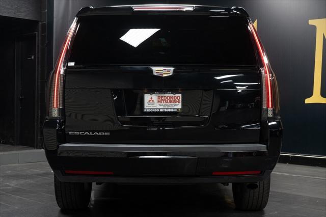 used 2020 Cadillac Escalade ESV car, priced at $50,832