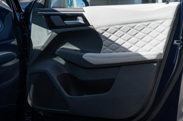 new 2025 Mitsubishi Outlander PHEV car, priced at $48,430