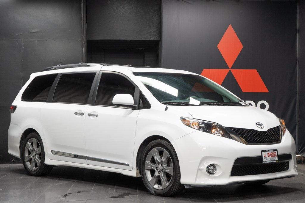 used 2014 Toyota Sienna car, priced at $18,497