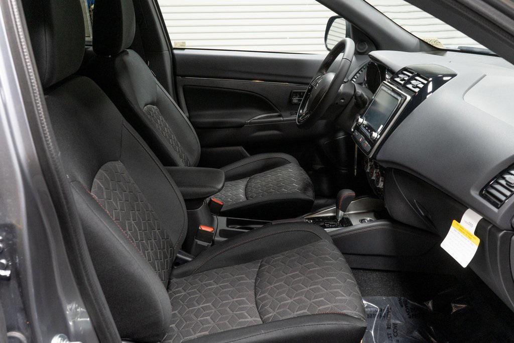 new 2025 Mitsubishi Outlander Sport car, priced at $31,515