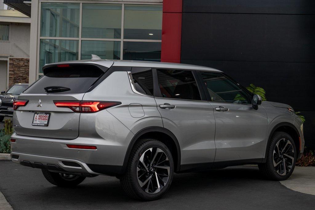 new 2025 Mitsubishi Outlander PHEV car, priced at $47,680