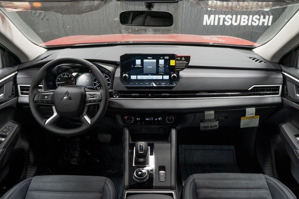 new 2025 Mitsubishi Outlander PHEV car, priced at $47,725