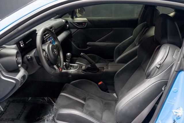 used 2023 Toyota GR86 car, priced at $30,954