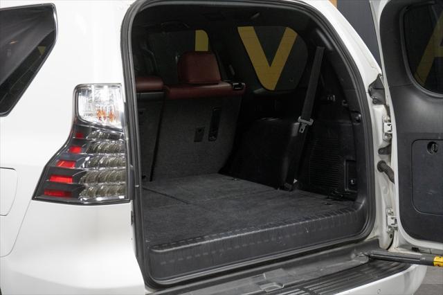 used 2020 Lexus GX 460 car, priced at $41,107