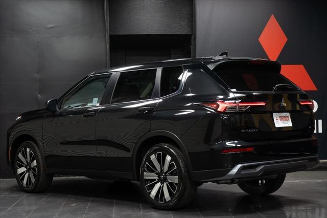 new 2025 Mitsubishi Outlander car, priced at $40,505