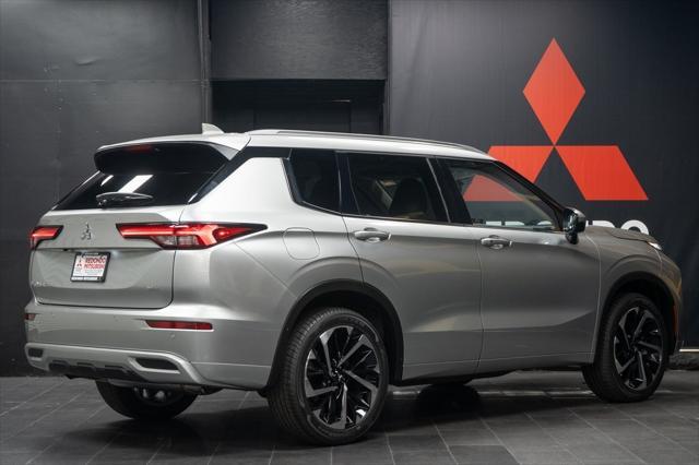 new 2024 Mitsubishi Outlander car, priced at $37,510