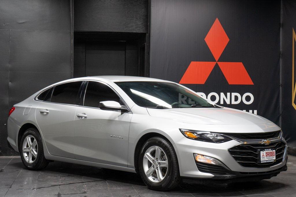 used 2019 Chevrolet Malibu car, priced at $12,661