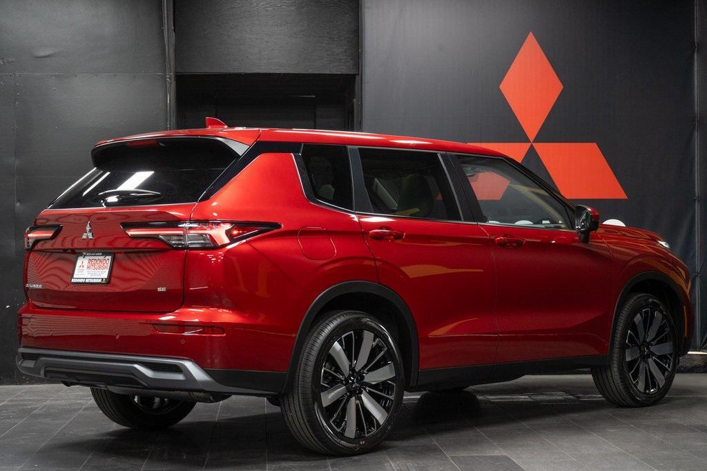 new 2025 Mitsubishi Outlander car, priced at $38,080