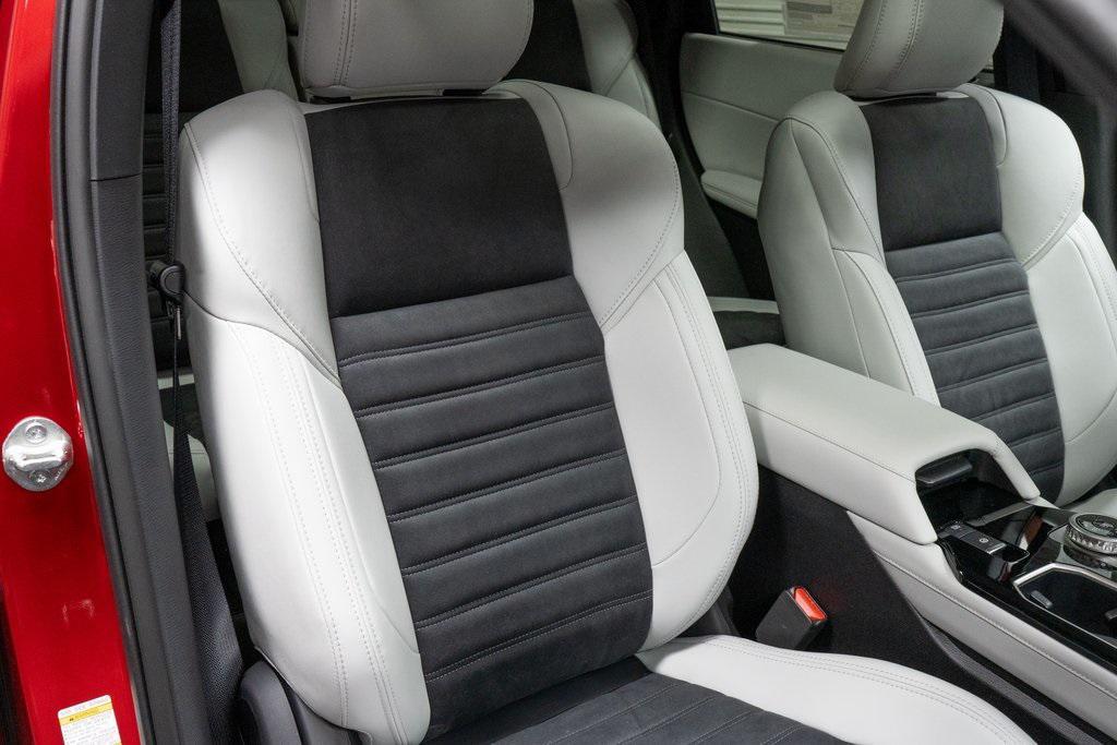 new 2025 Mitsubishi Outlander car, priced at $38,080