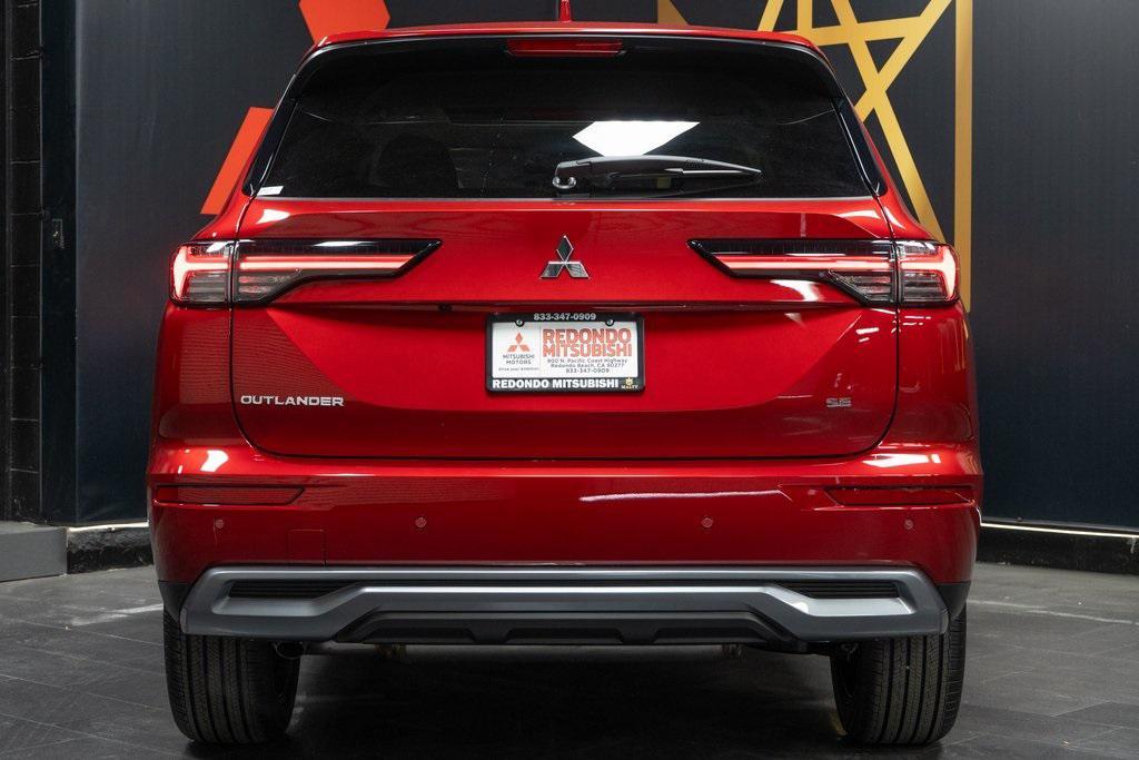 new 2025 Mitsubishi Outlander car, priced at $38,080