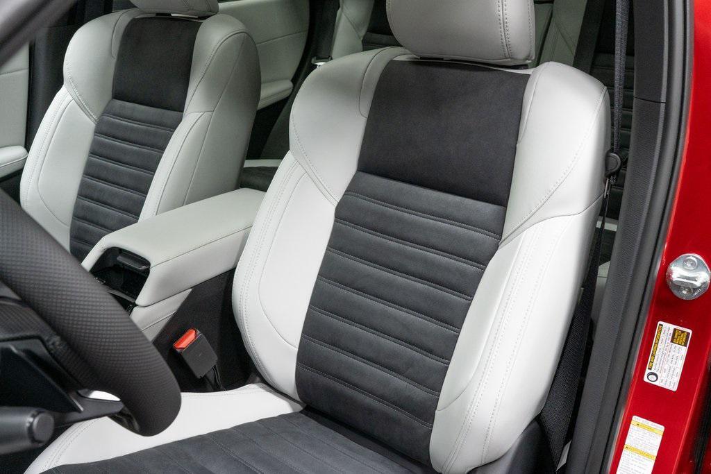 new 2025 Mitsubishi Outlander car, priced at $38,080