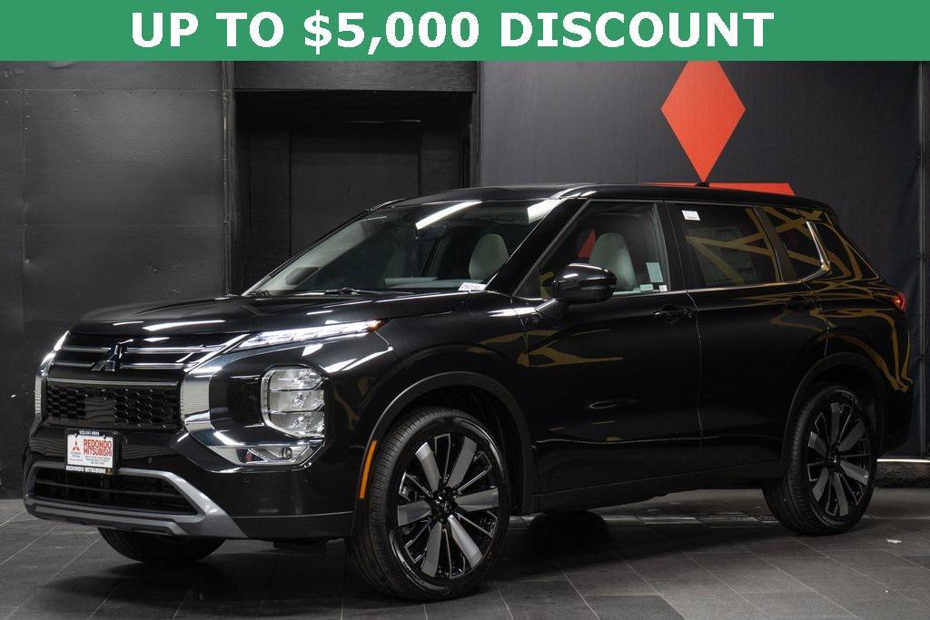 new 2025 Mitsubishi Outlander car, priced at $38,080