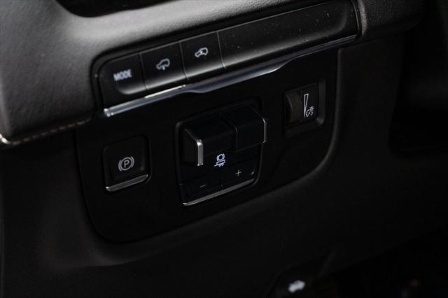 used 2021 Cadillac Escalade ESV car, priced at $61,998