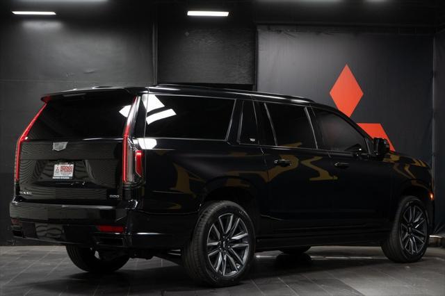used 2021 Cadillac Escalade ESV car, priced at $61,998