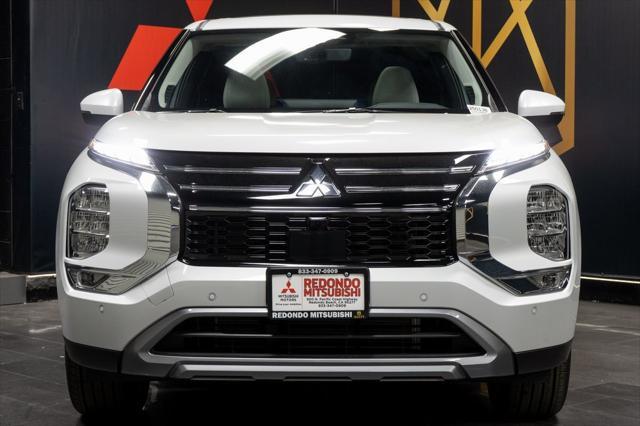 new 2025 Mitsubishi Outlander car, priced at $38,080
