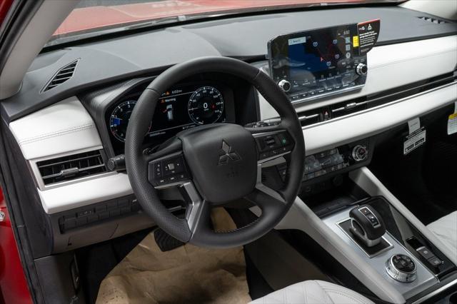 new 2024 Mitsubishi Outlander car, priced at $38,105
