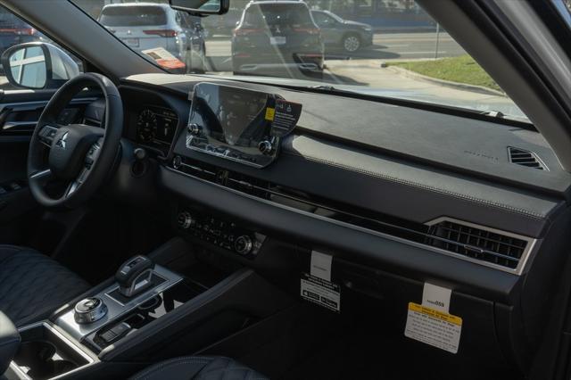 new 2025 Mitsubishi Outlander PHEV car, priced at $49,025