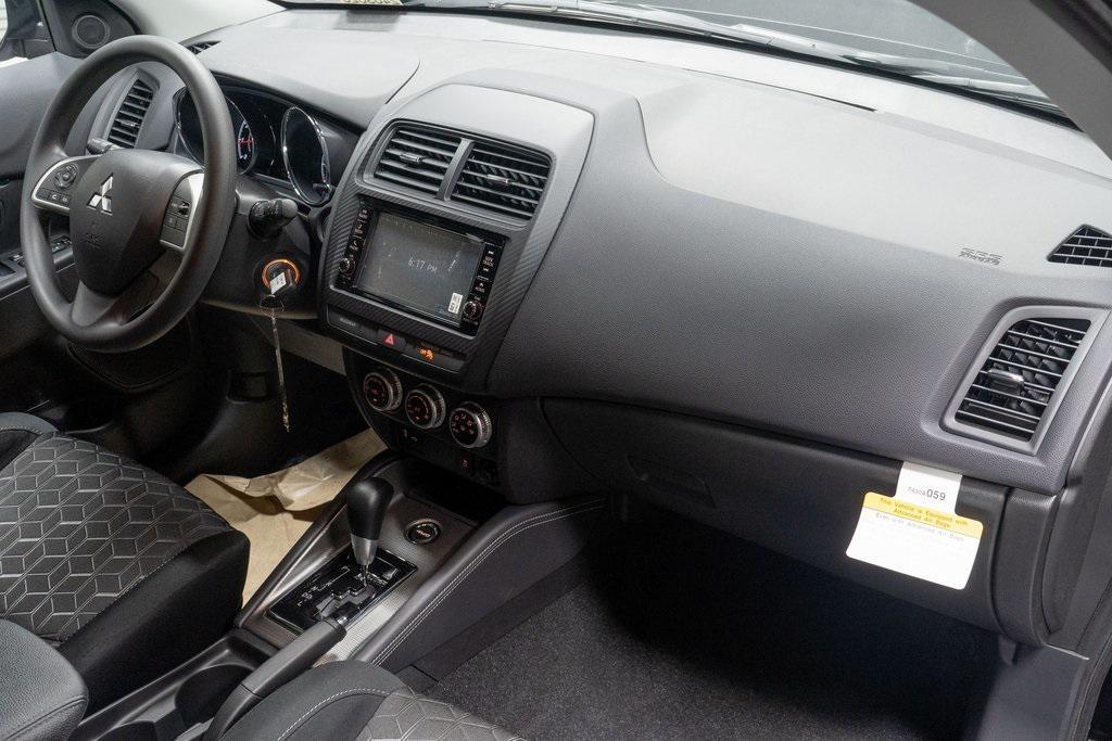 new 2025 Mitsubishi Outlander Sport car, priced at $28,860