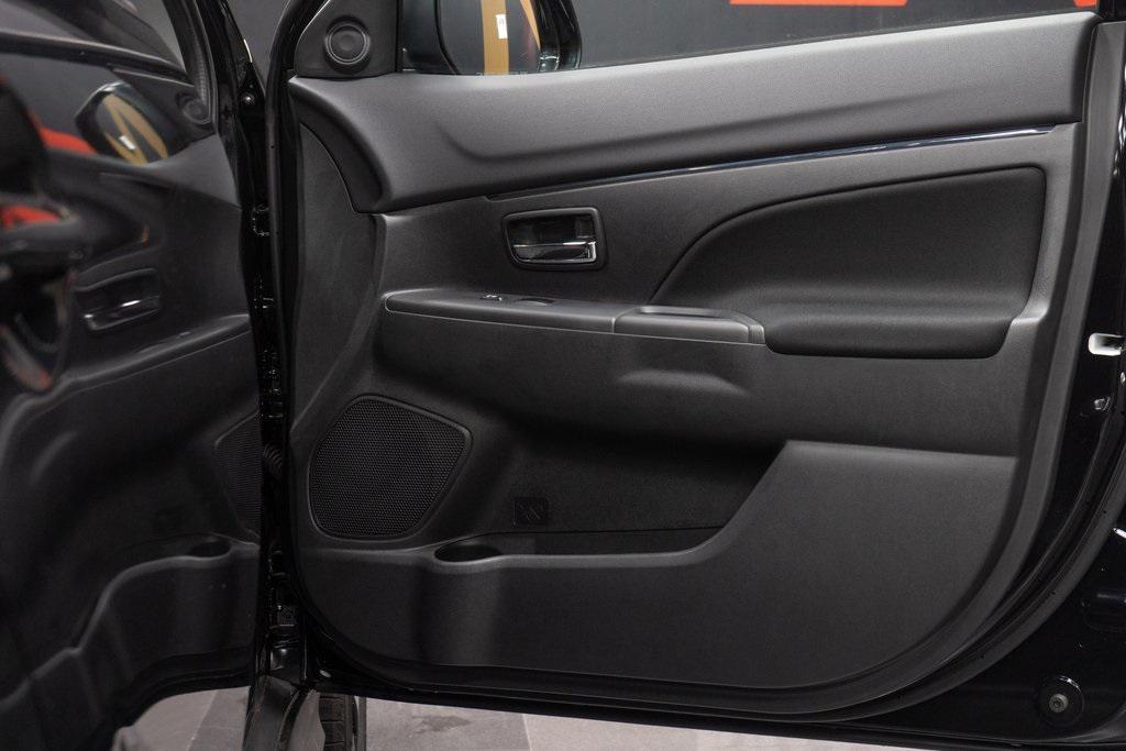 new 2025 Mitsubishi Outlander Sport car, priced at $28,860