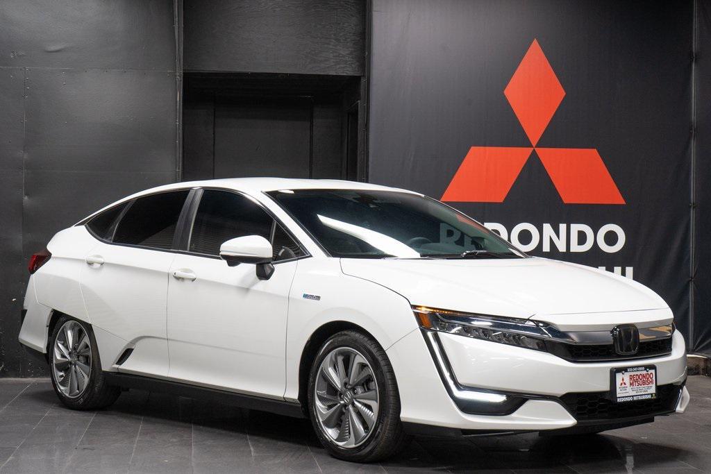used 2018 Honda Clarity Plug-In Hybrid car, priced at $18,599