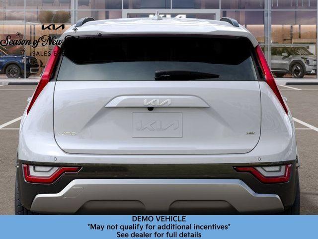 new 2025 Kia Niro car, priced at $36,428