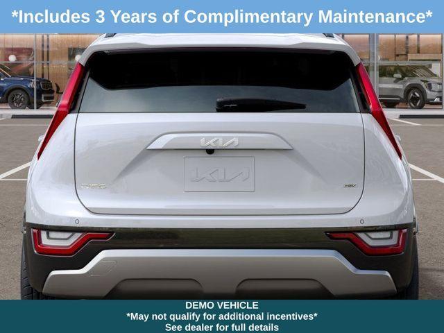 new 2025 Kia Niro car, priced at $36,428