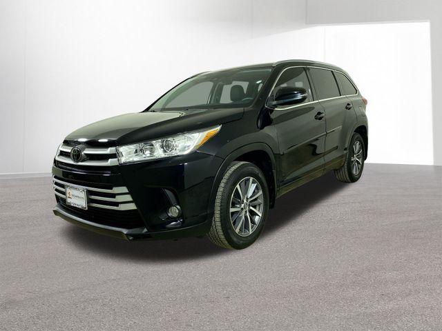 used 2018 Toyota Highlander car, priced at $25,042