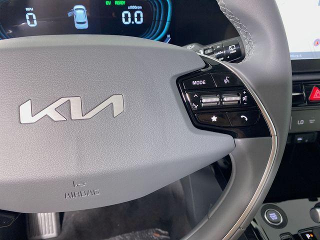 new 2024 Kia Niro car, priced at $30,068