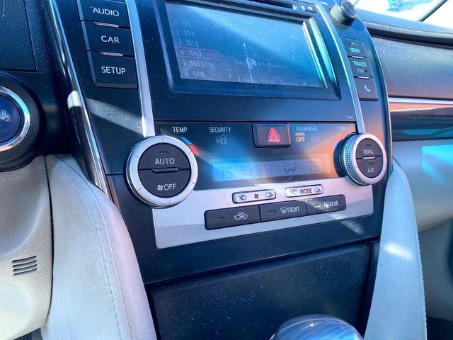 used 2014 Toyota Camry Hybrid car, priced at $3,995