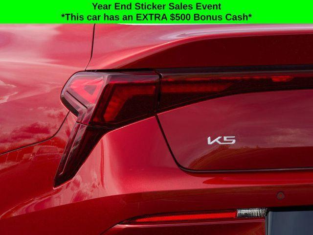 new 2025 Kia K5 car, priced at $29,675