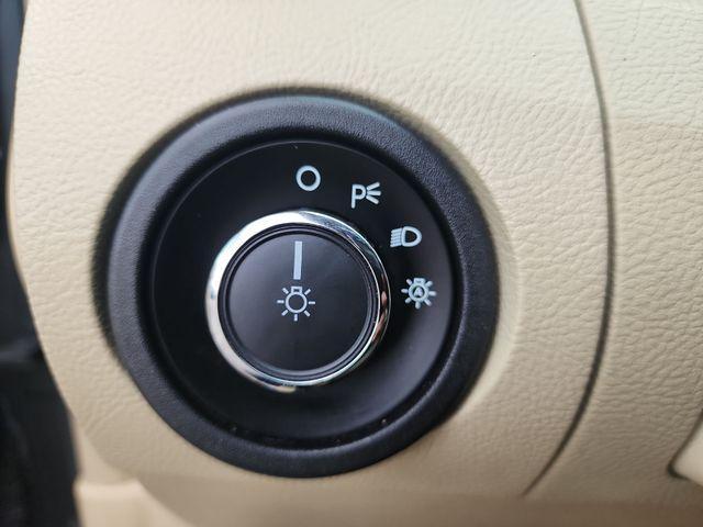 used 2016 Ford Taurus car, priced at $7,250