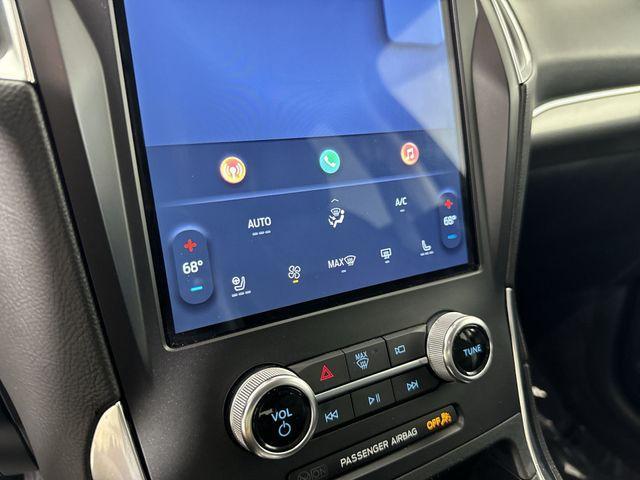 used 2024 Ford Edge car, priced at $28,294