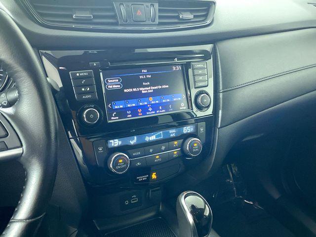 used 2020 Nissan Rogue car, priced at $16,006