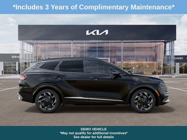 new 2025 Kia Sportage car, priced at $33,957