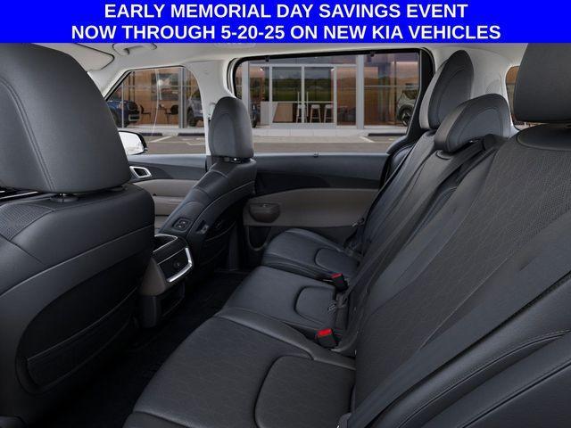 new 2025 Kia Carnival car, priced at $42,305