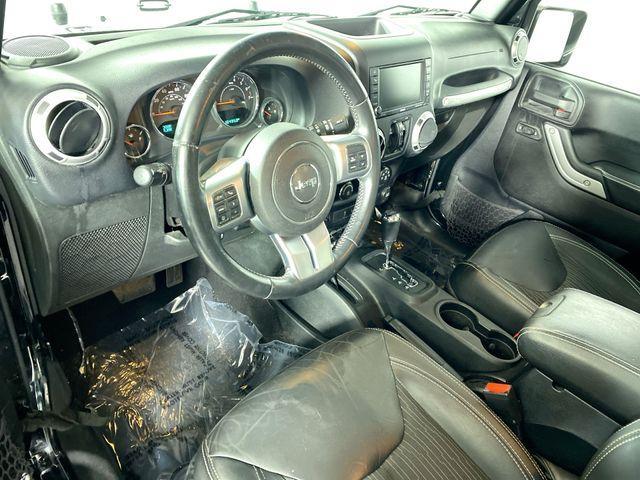 used 2015 Jeep Wrangler Unlimited car, priced at $16,998