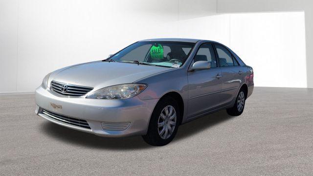 used 2005 Toyota Camry car, priced at $4,135