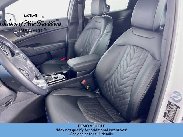 new 2024 Kia Sportage car, priced at $33,883