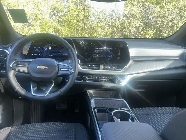 used 2025 Chevrolet Equinox car, priced at $26,566